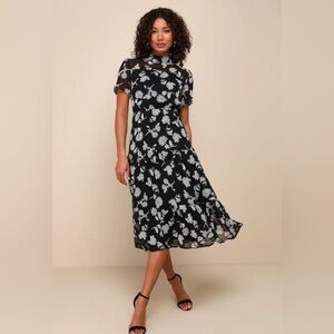 Floral Dressed Up Black Floral Print Midi Dress
